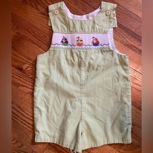 EUC 3T Bow Peep smocked Jon Jon